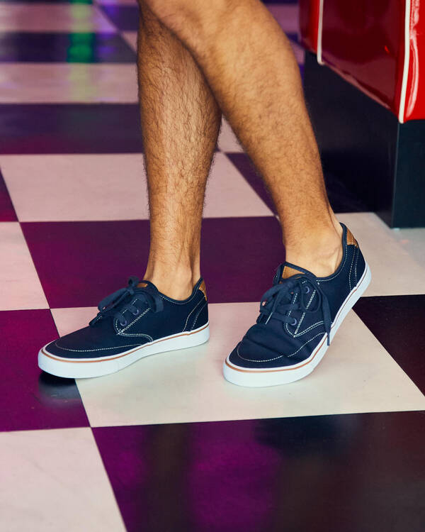 Geomet Shoes