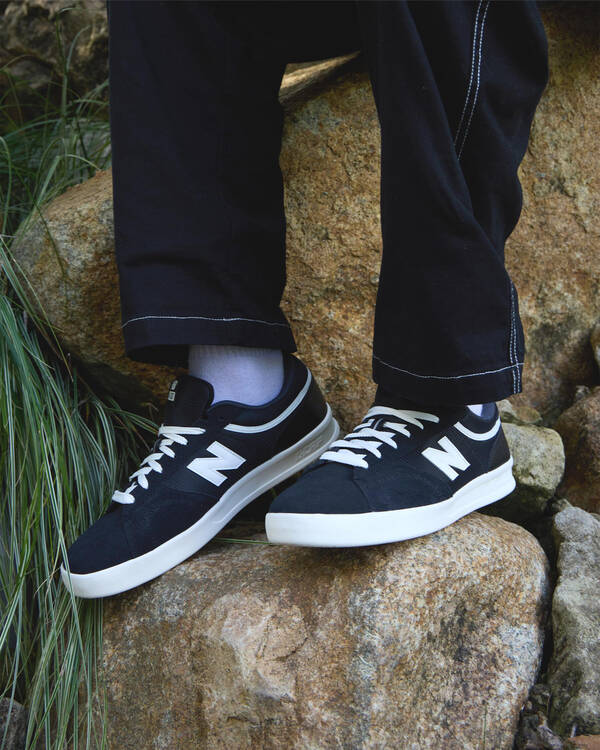 430 V1 Shoes