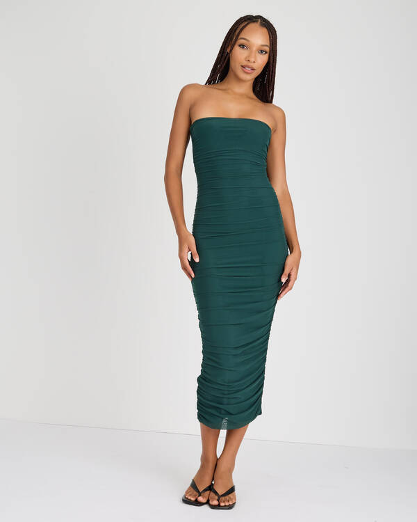 city beach green dress sage city beach mooloola vaycay summer dress, Women's Fashion, Dresses & Sets, Dresses on Carousell