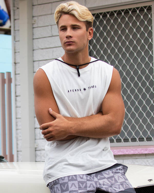 Threads Muscle Tank