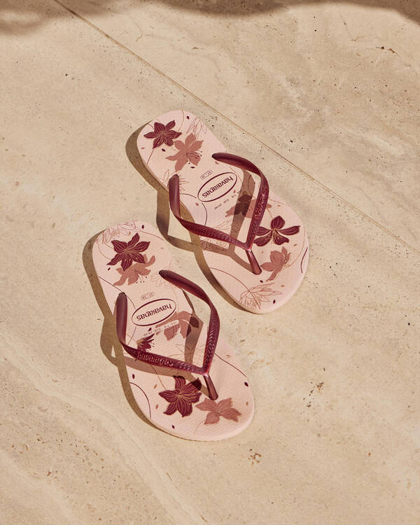 Slim Organic Thongs
