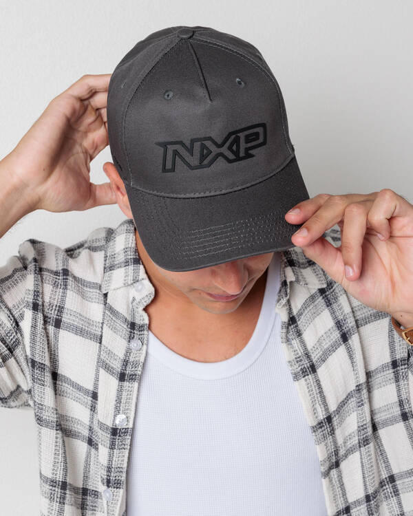 Grander Cap