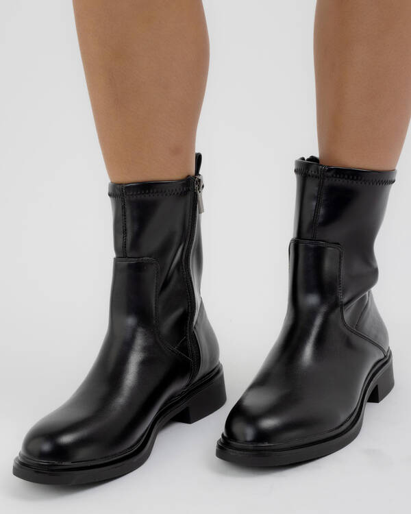 Dekota Boots