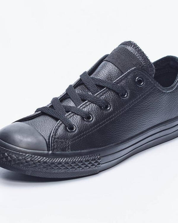 Girls Chuck Taylor Lo-Cut Shoes