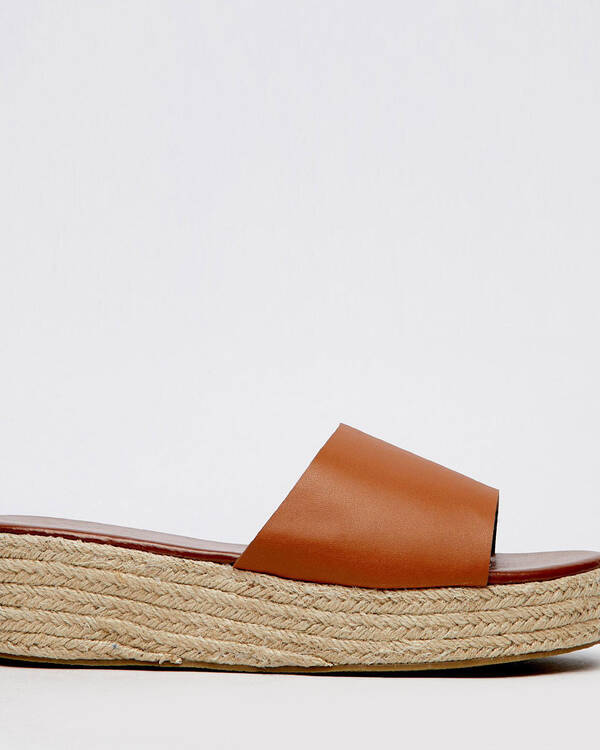 Liv Flatform Shoes
