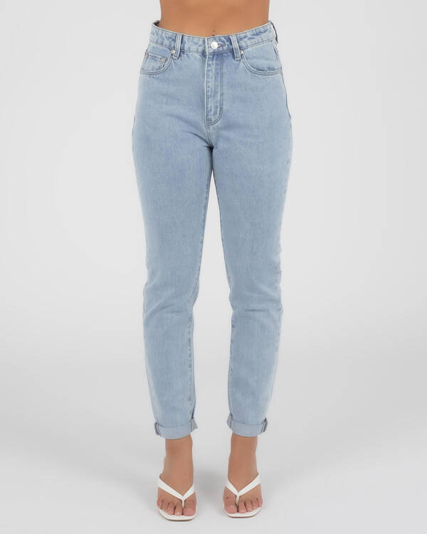 The Relaxed Taper Jeans