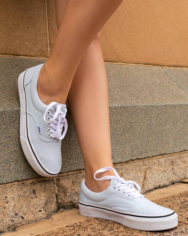 Era Shoes