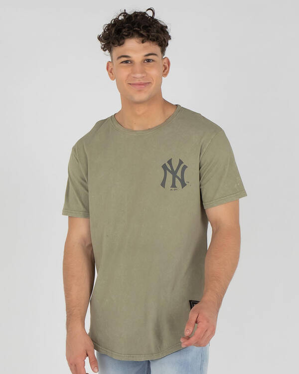 New York Yankees Kurent Scoop T-Shirt