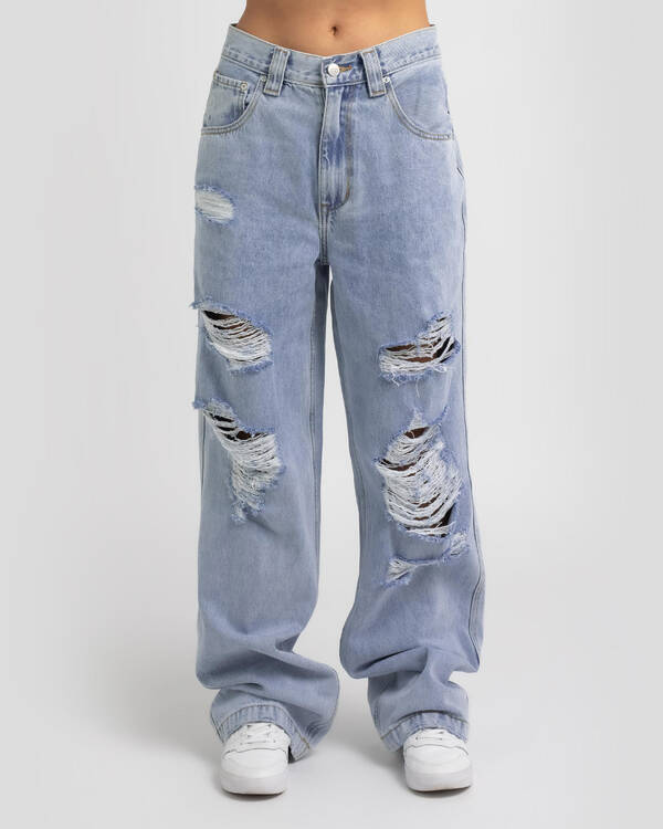 Slouchy And Loose Jeans