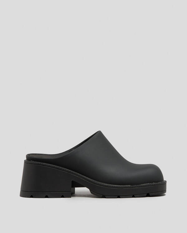 Hattie Heels