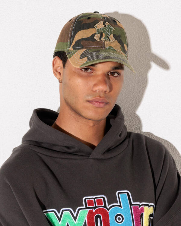 Frayed Woodland Camo New York Yankees 9Twenty Cap