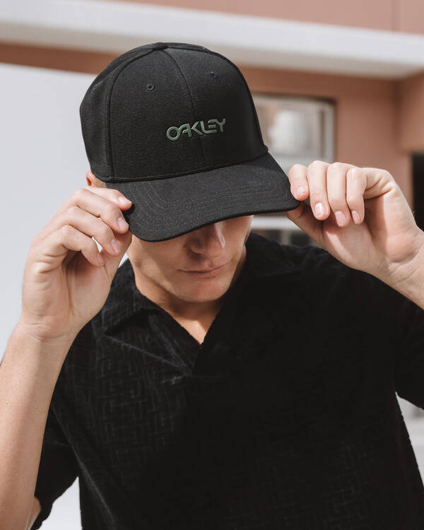 Metallic Cap