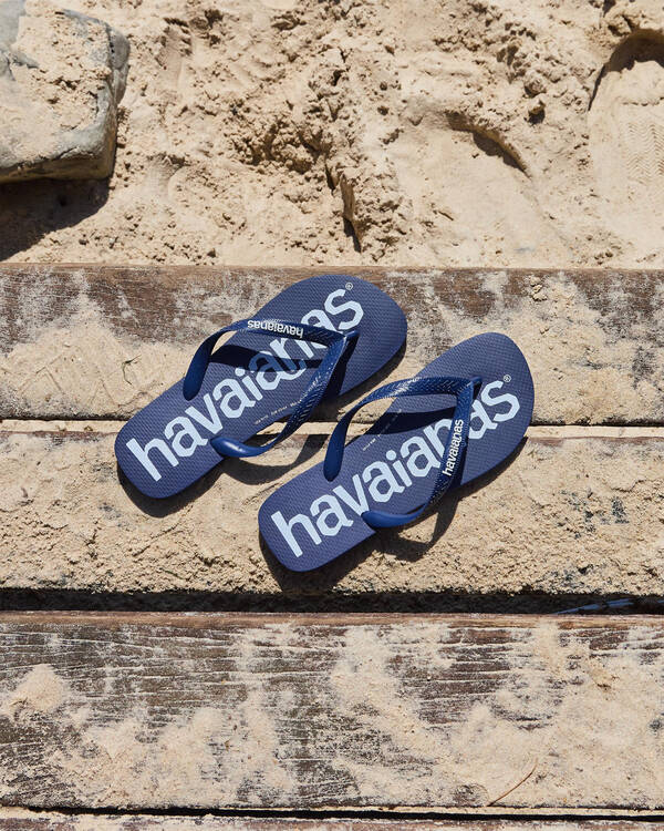 Top Logo Thongs