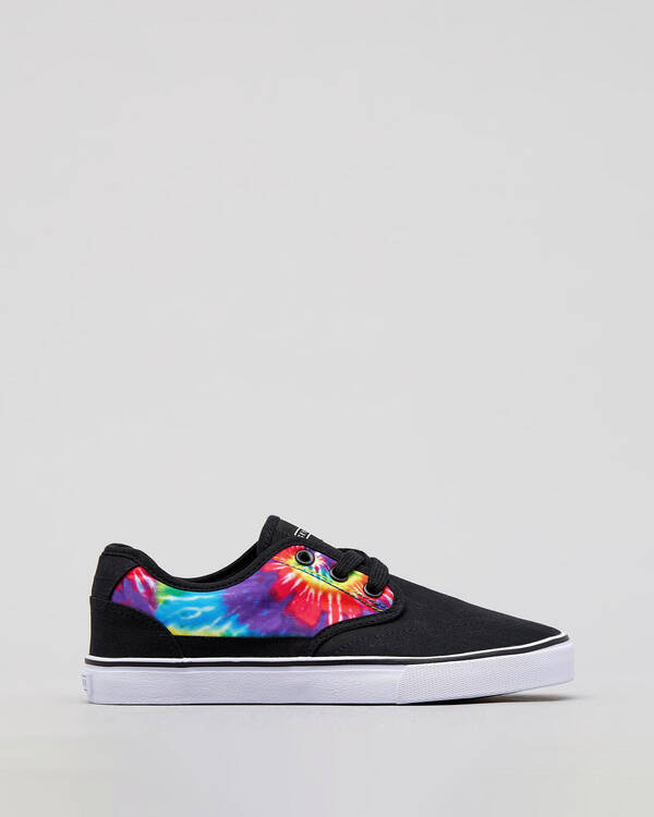 Pace Shoes