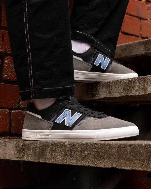 306 V1 Shoes