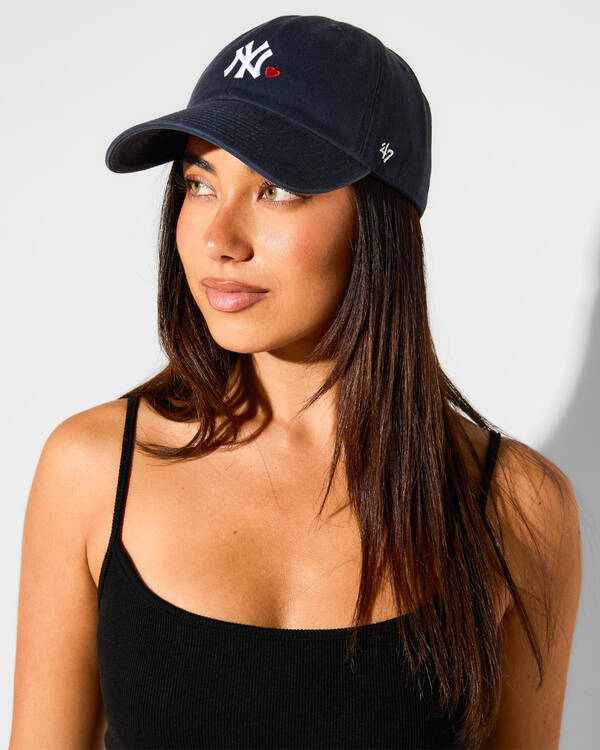 NY Hearts Clean Up Baserunner Cap