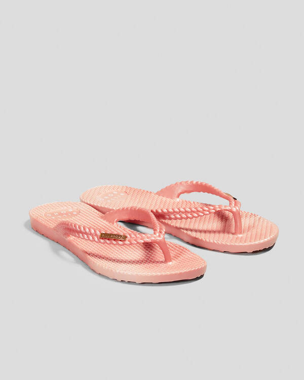 Kick Back Thongs