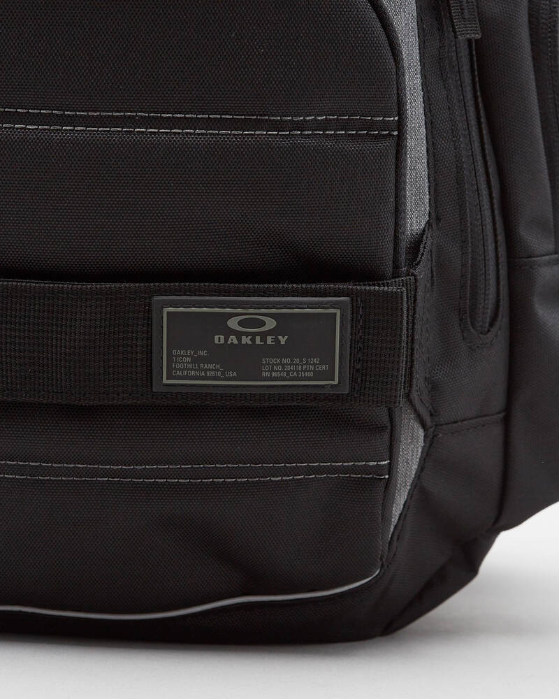 Oakley Enduro 30L 2.0 Backpack for Mens