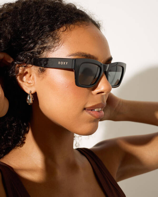Coastal Chic Sunglasses