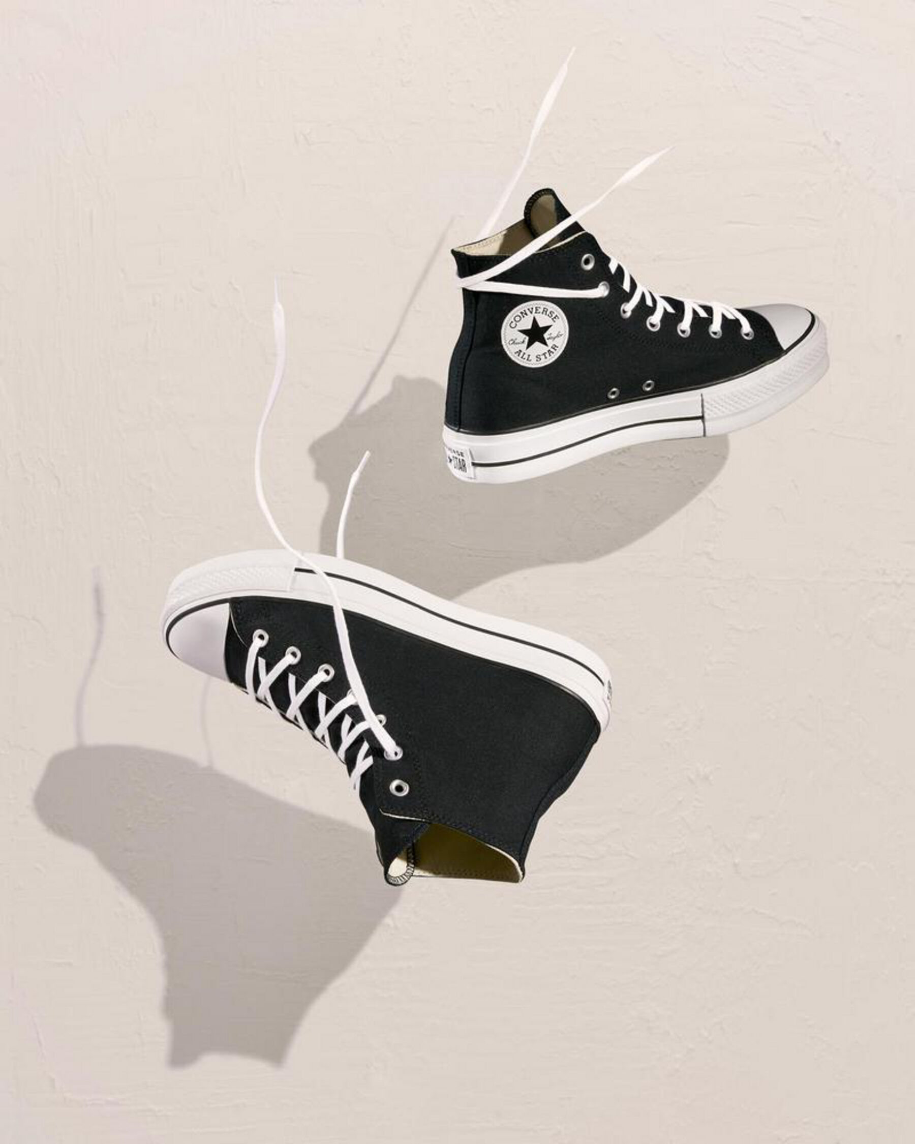 Converse Womens Chuck Taylor Hi-Top 