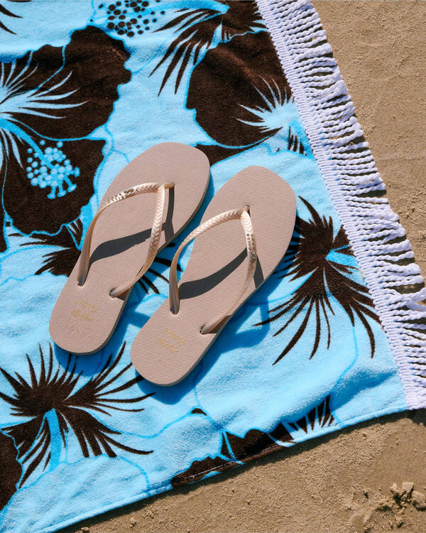 Fiji Square Toe Thongs