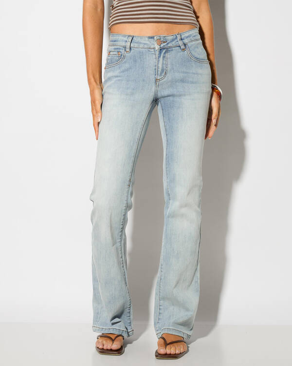 Crush Low Waist Flare Jeans