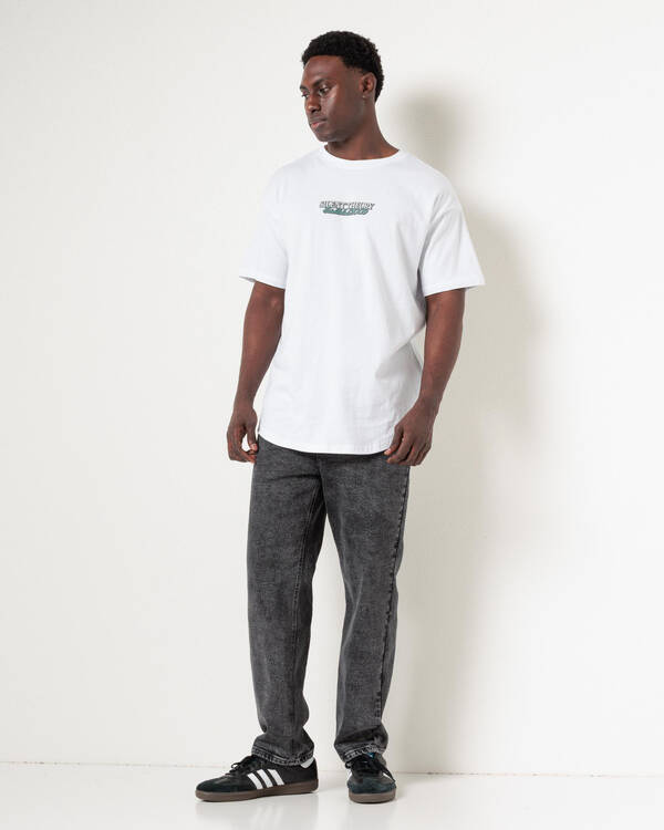 Silent Theory Formation Scoop T-Shirt for Mens