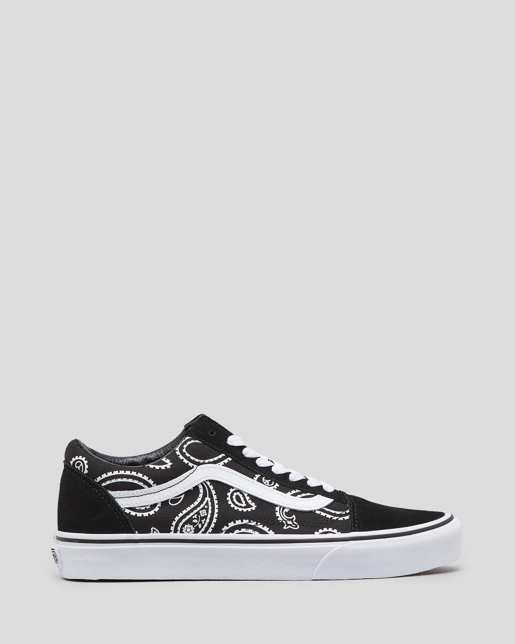 black vans with skulls
