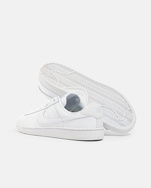 Nike Womens Tennis Classic Shoes for Womens