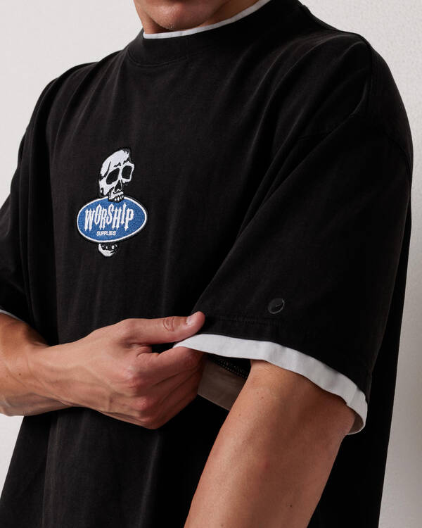 Worship Supplies Jaws Layered T-Shirt for Mens