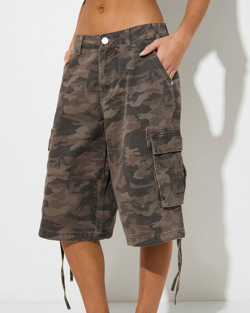 DESU Tristan Cargo Capri Shorts for Womens