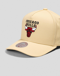 Mitchell & Ness Chicago Bulls Pro Pinch Snapback Cap for Mens image number null
