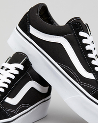 Vans Womens Old Skool Platform Shoes for Womens image number null