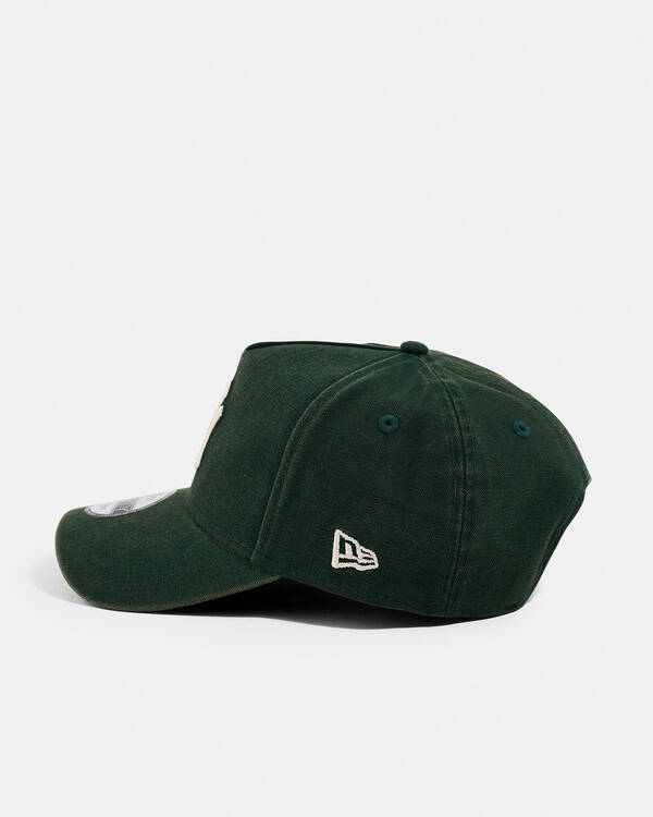 New Era New York Yankees 9Forty A-Frame Seasonal Washed Canvas Cap for Mens