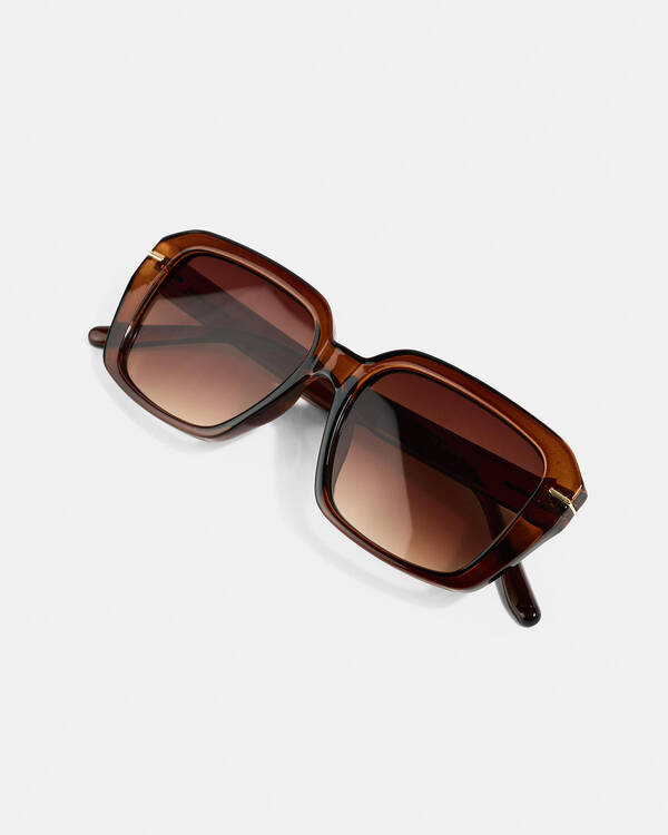 Indie Eyewear Giovanna Sunglasses for Womens