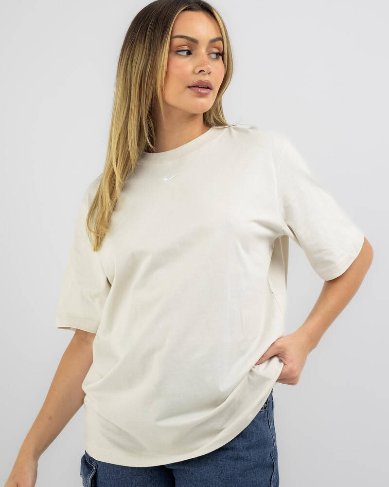 Nike Essential T-Shirt for Womens