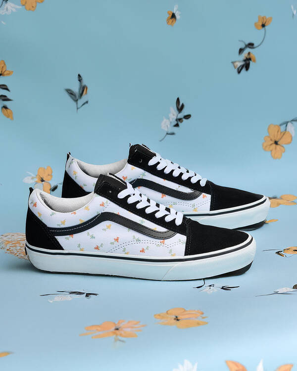 Vans Womens Old Skool Shoes for Womens