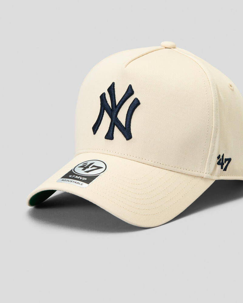 Forty Seven New York Yankees MVP DT Snapback Cap for Mens