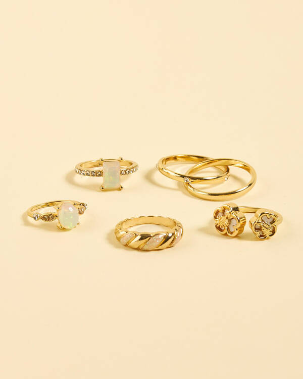 Karyn In LA Paula Hibiscus Ring Pack for Womens