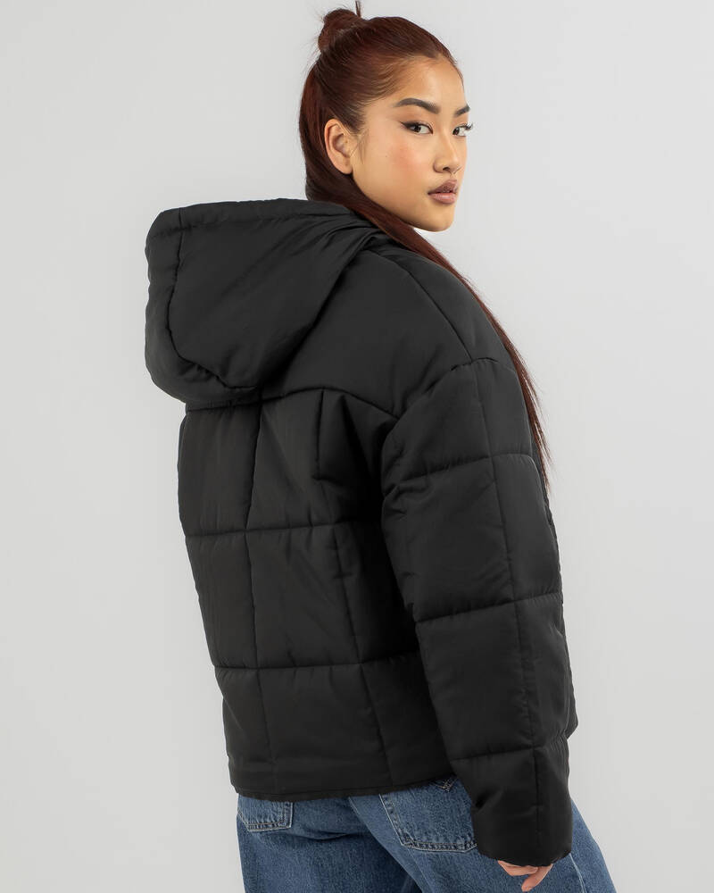 Nike Essential Classic Hooded Puffer Jacket for Womens