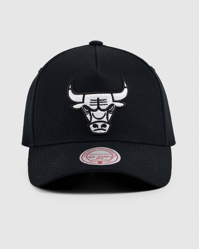 Mitchell & Ness Chicago Bulls Pro Pinch Snapback Cap for Mens