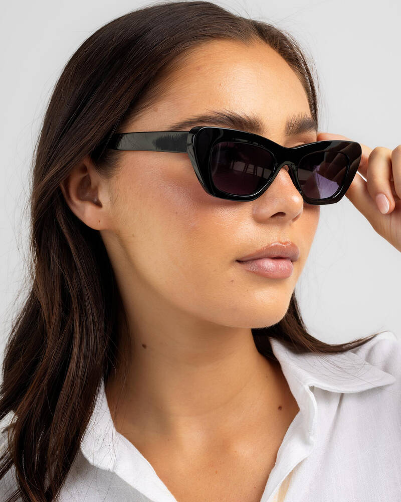 Reality Eyewear Luxe III Sunglasses for Womens