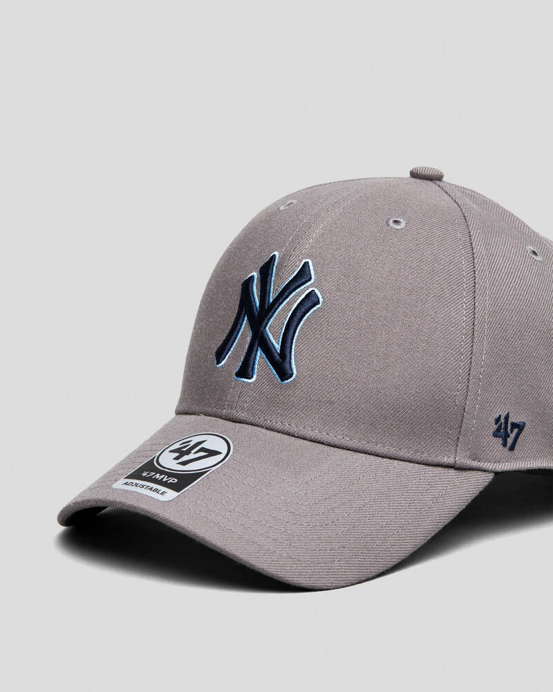 Forty Seven New York Yankees 47 MVP Snapback Cap for Mens