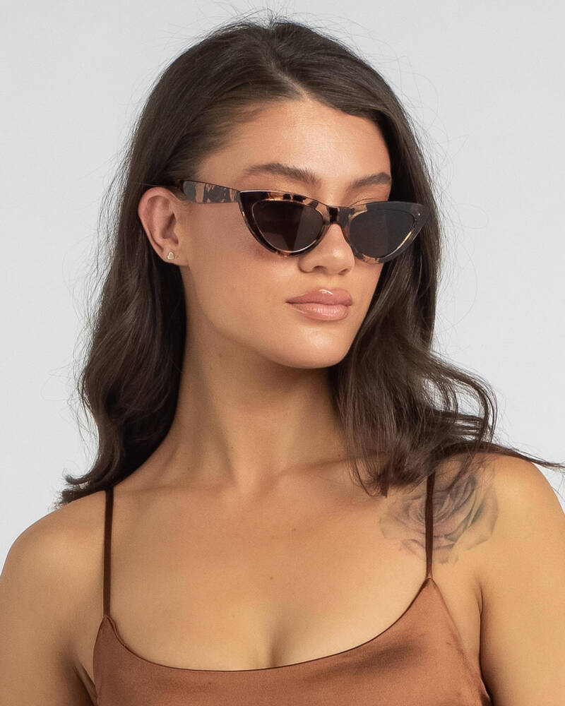 Reality Eyewear Kiss Kiss Sunglasses for Womens