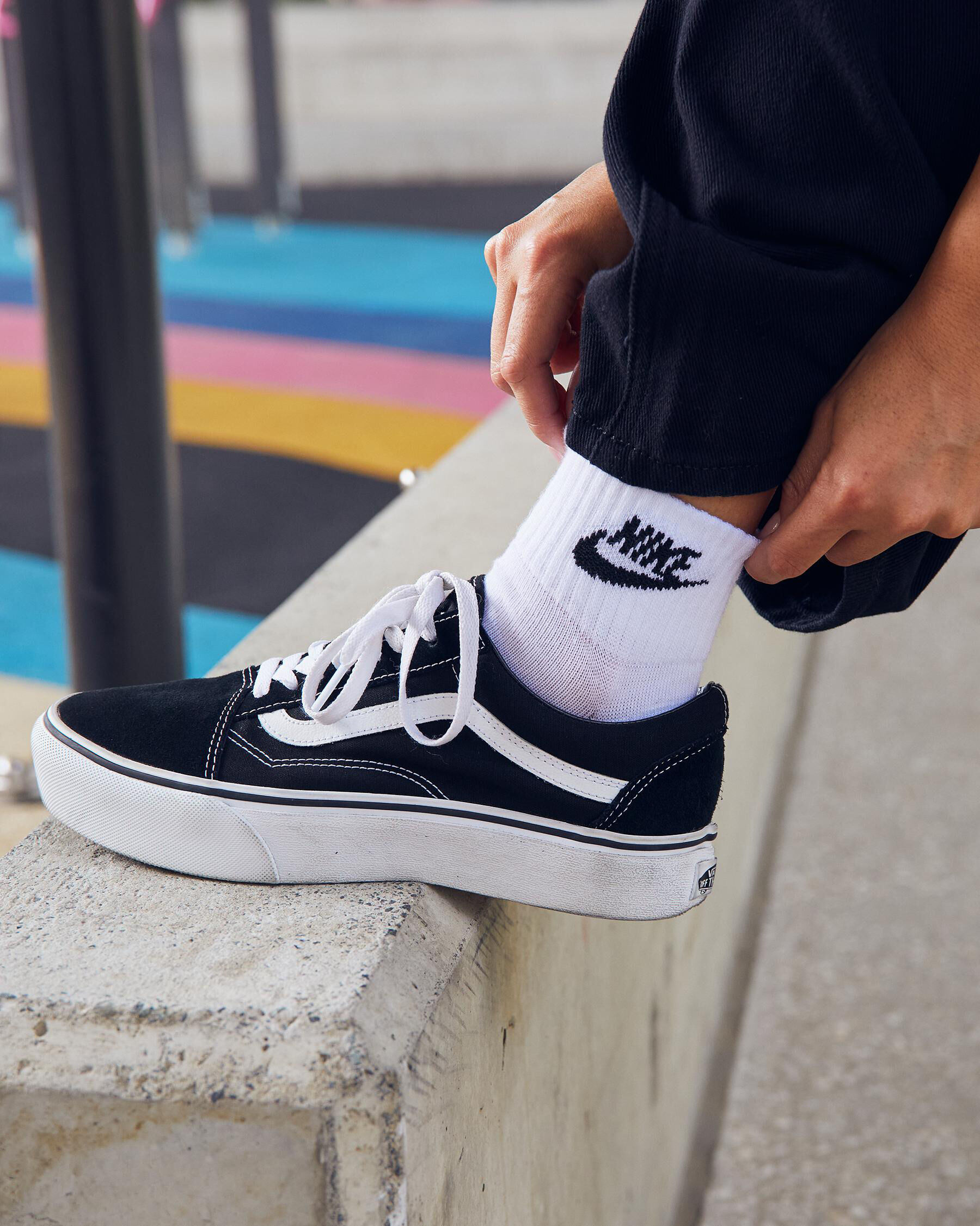 nike everyday essential ankle socks