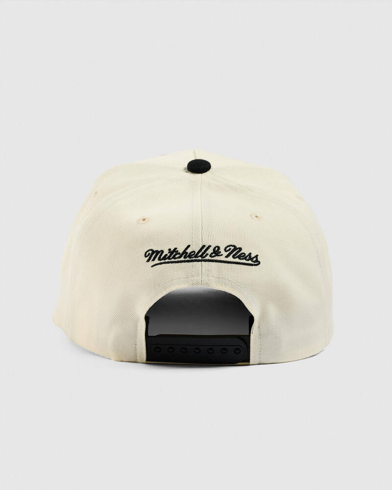 Mitchell & Ness Chicago Bulls Pro Pinch Cap for Mens