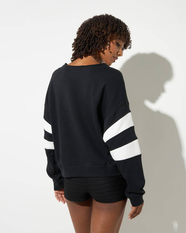 Nike Club Fleece V-Neck Crew for Womens