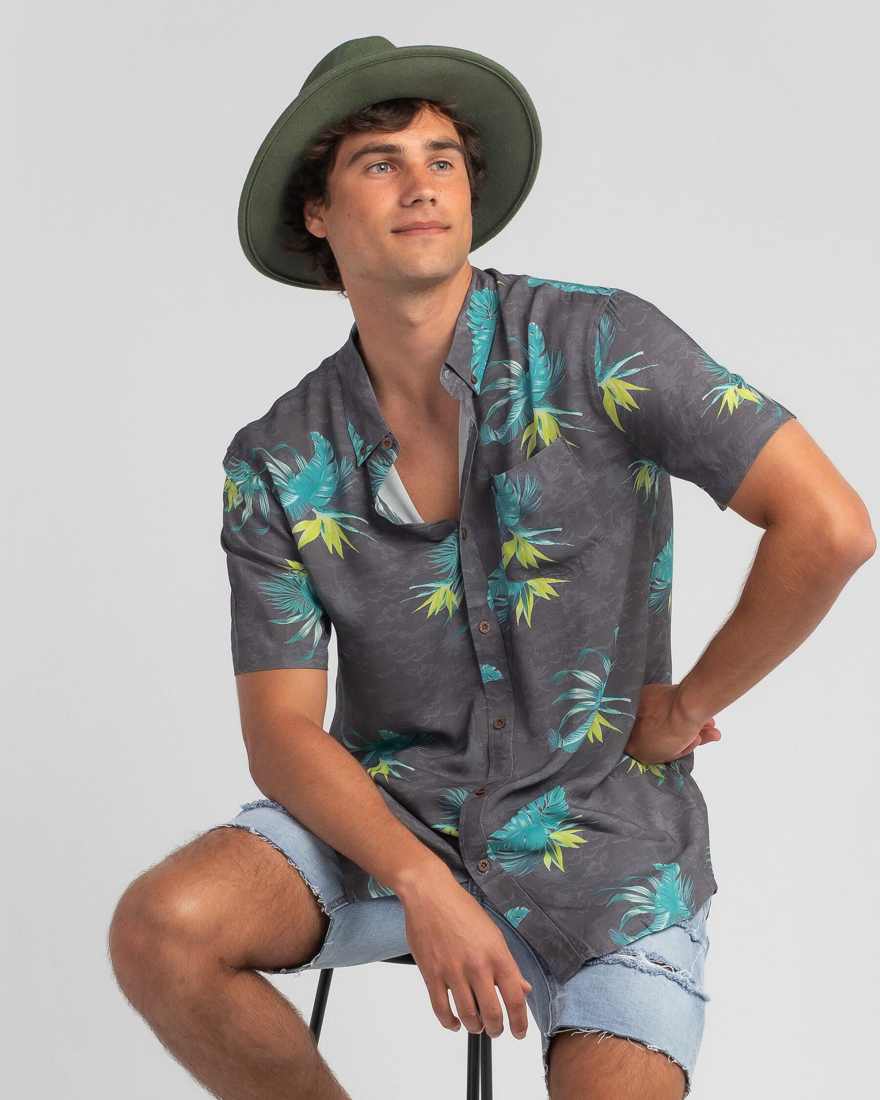 Quiksilver Burners Hat In Four Leaf 