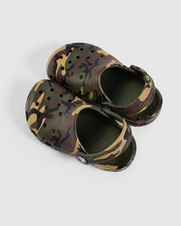 Crocs Toddlers' Classic Camouflage Clogs for Unisex image number null