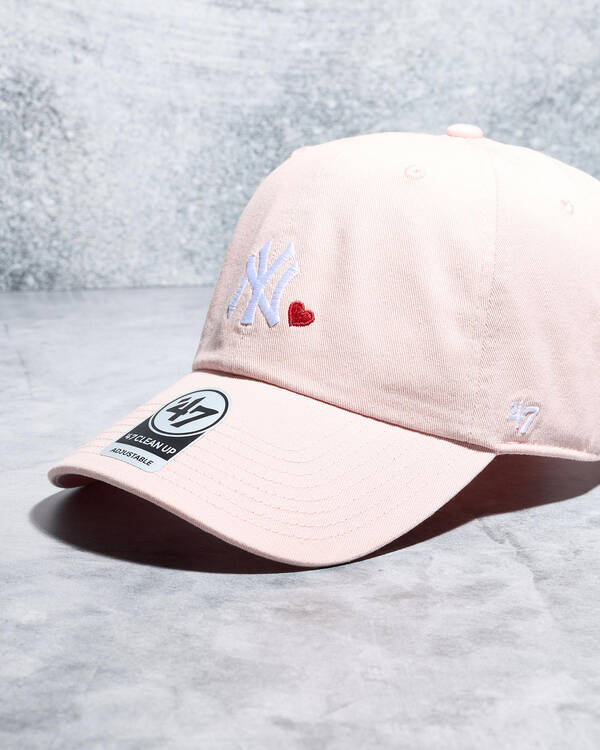 Forty Seven NY Hearts Clean Up Baserunner Cap for Womens